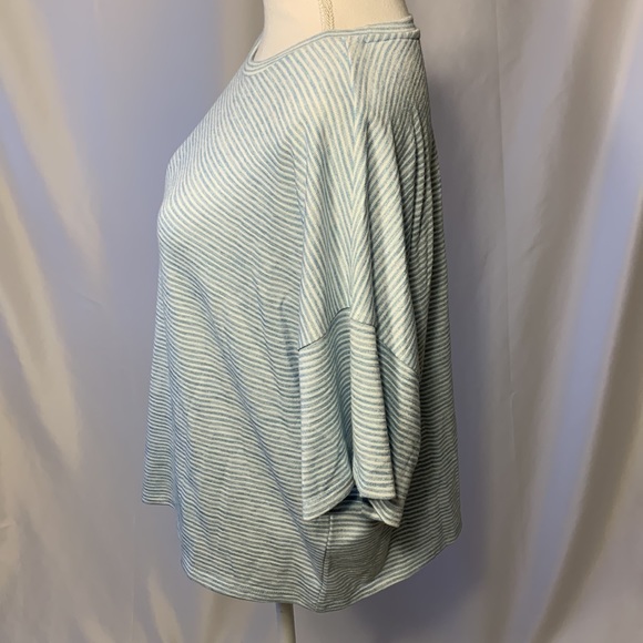 Banana Republic Women’s Tee Shirt - Picture 3 of 6